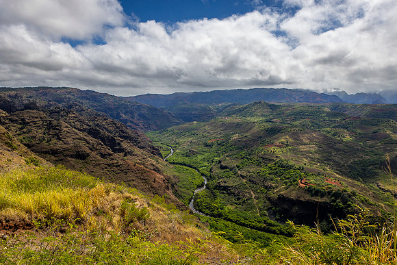 On the way to Waimea Canyon State Park